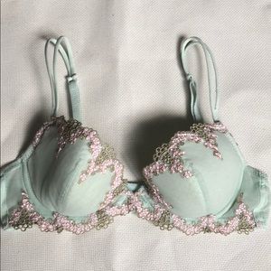 NWOT Ascension floral bra 32 B